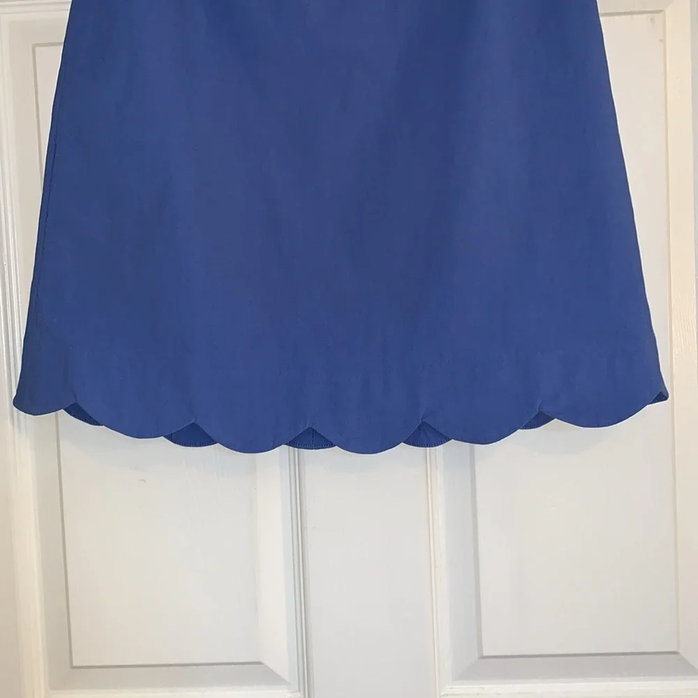 J.McLaughlin pencil stretch skirt, scallop waist, scallop hem